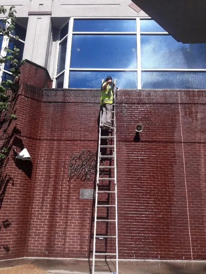 Comptons Painting LLC — Pressure Washing project